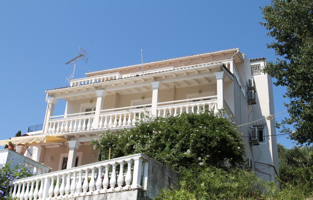 Kassiopi Seafront Elegant Apartments Exterior foto